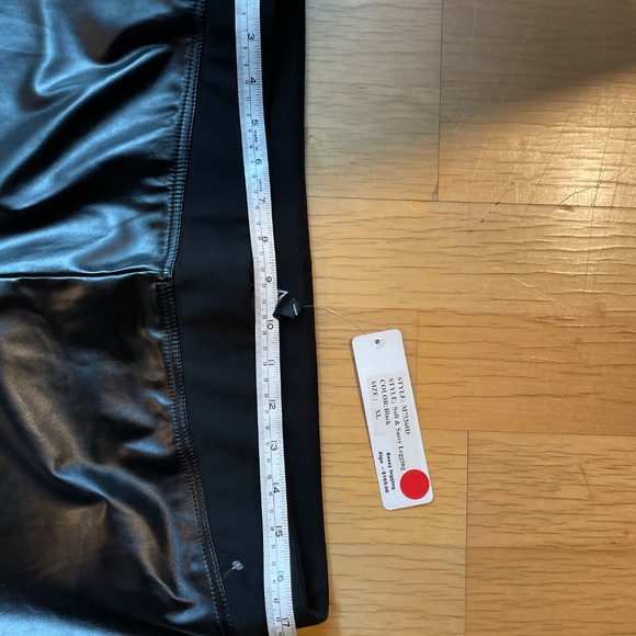 Berek Soft and Sassy Legging Size XL - Picture 3 of 4